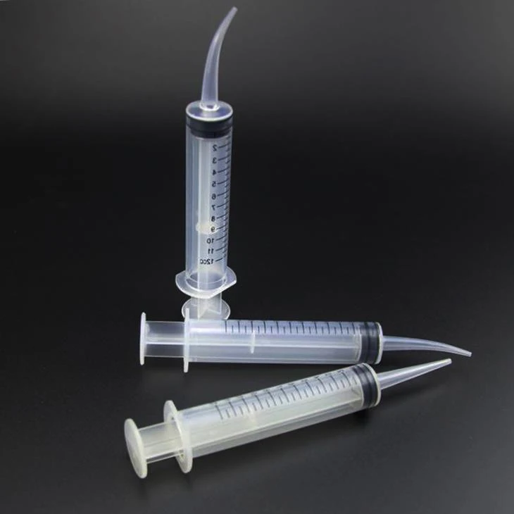Disposable Syringe With Tapered Curved Tip